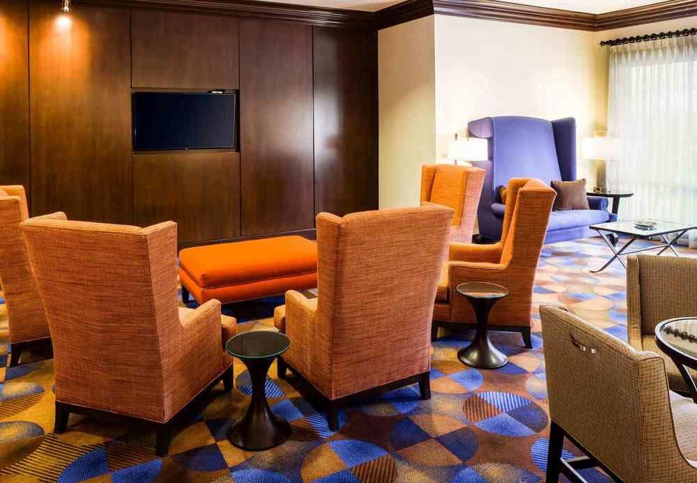 Courtyard Houston I-10 West/Park Row Hotel Екстериор снимка